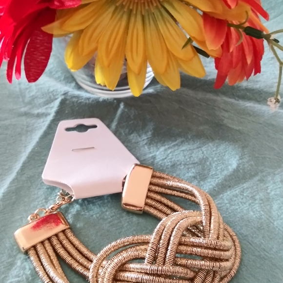 Bracelet - Picture 2 of 4